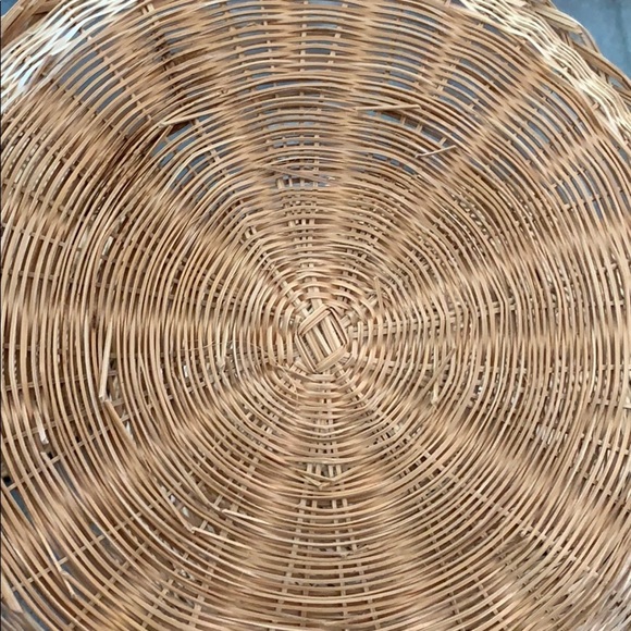 Wicker Paper Plate Holder or Wall Art - set of 10 - Picture 7 of 9